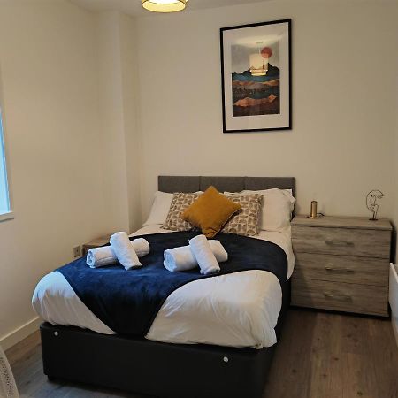 404 Bayard Plaza 2 Bedroom Apartment With Outside Terrace Peterborough Buitenkant foto