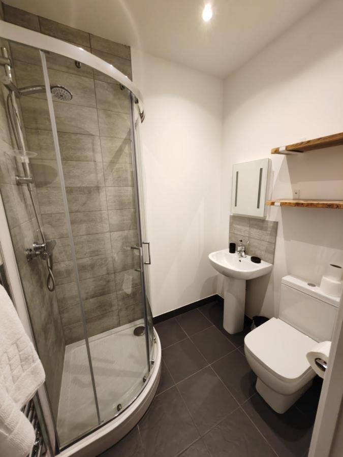 404 Bayard Plaza 2 Bedroom Apartment With Outside Terrace Peterborough Buitenkant foto